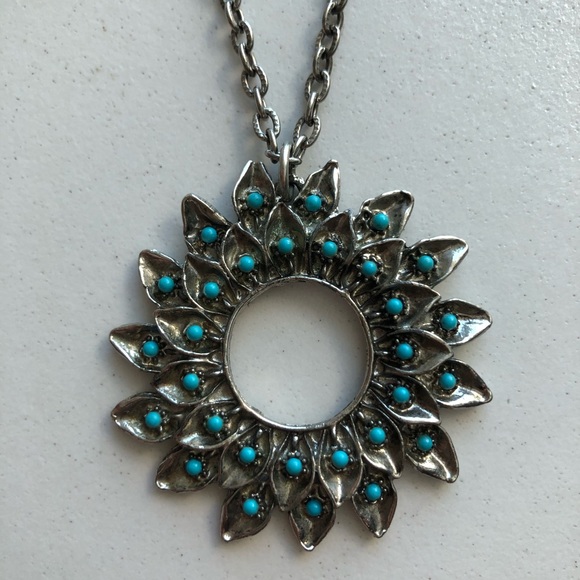 Vintage Sun Necklace - Picture 3 of 3
